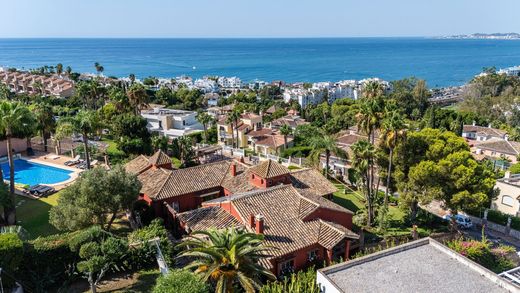 Casa en Benalmádena, Málaga