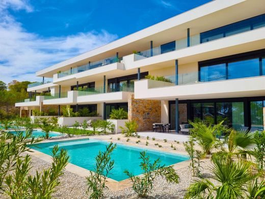 Piso / Apartamento en Las Colinas Golf, Provincia de Alicante