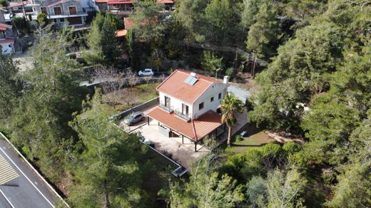 Detached House in Moniátis, Limassol District