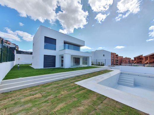 Detached House in Manilva, Malaga
