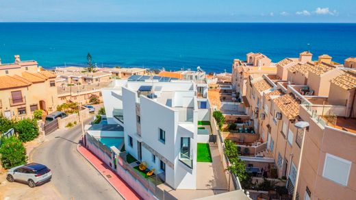 Villa in Torrevieja, Alicante