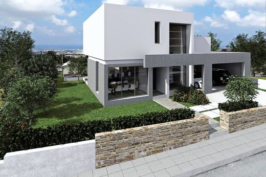 Detached House in Konia, Koniá
