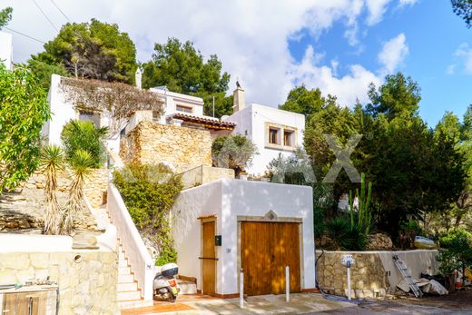 Luxury home in Cala Llonga, Province of Balearic Islands