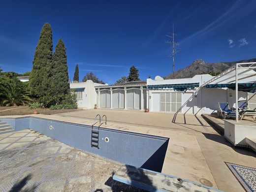 Einfamilienhaus in Marbella, Málaga