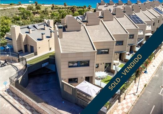 Villa multifamiliale à El Campello, Alicante
