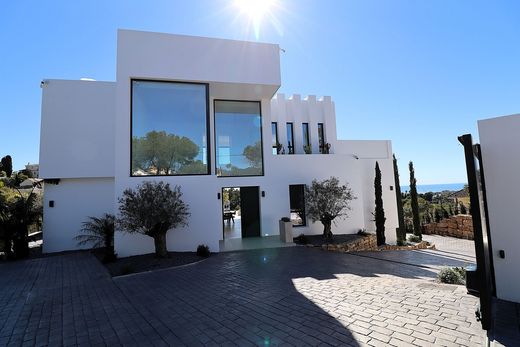 Detached House in Elviria, Malaga