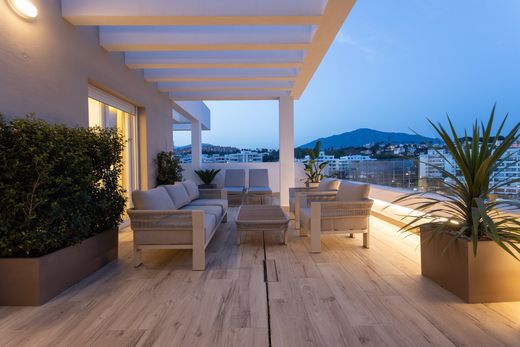 Appartement in Nueva Andalucia, Provincia de Málaga