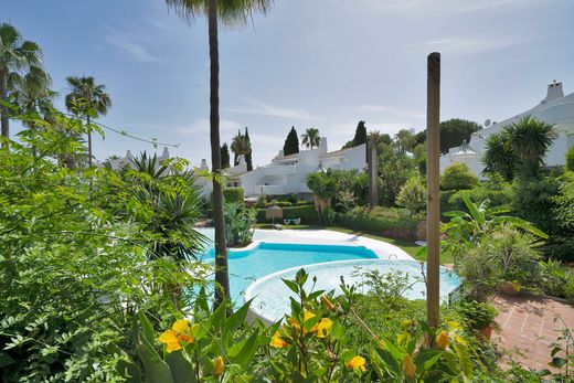 Townhouse in The Golden Mile, Malaga