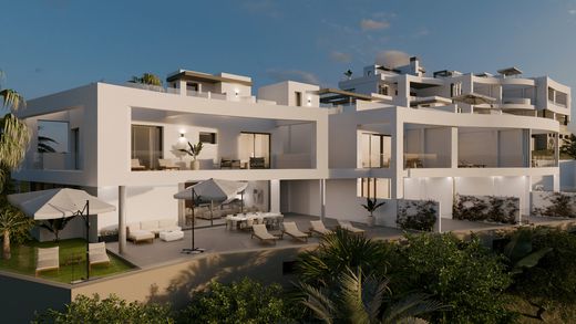 Townhouse in Riviera del Sol, Malaga