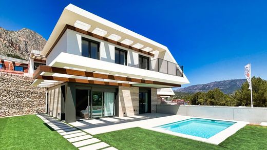 Villa in Polop, Alicante