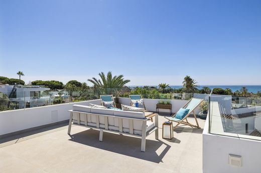 Detached House in Marbesa, Malaga