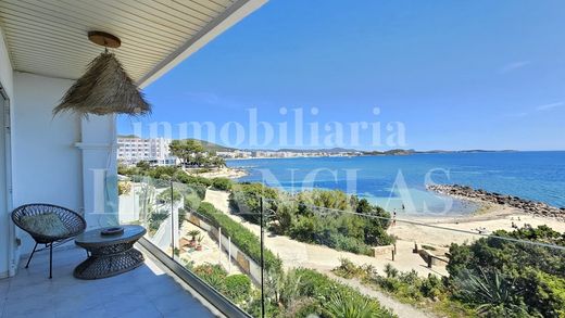 Terraced house in Santa Eulària des Riu, Province of Balearic Islands