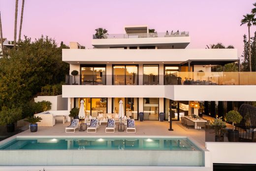 Casa Unifamiliare a Nueva Andalucia, Málaga