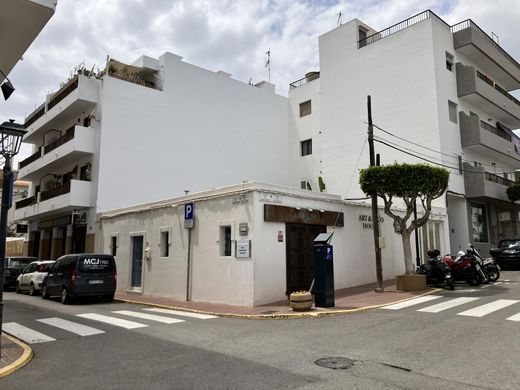 Komplex apartman Santa Eulària des Riu, Illes Balears