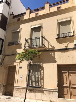 Stadthaus in Estepona, Málaga