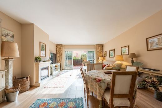 Semidetached House in The Golden Mile, Malaga