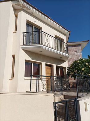 Luxus-Haus in Ágios Athanásios, Limassol District