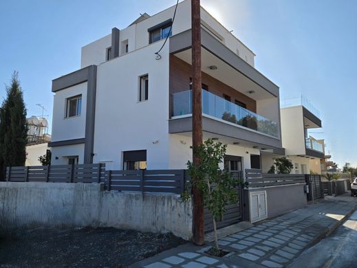 Semidetached House in Ýpsonas, Limassol District