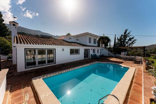 Rural or Farmhouse in Alhaurín el Grande, Malaga