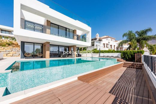 Detached House in Estepona, Malaga