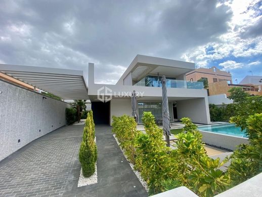 Luxury home in Arona, Province of Santa Cruz de Tenerife