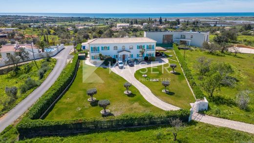 Villa en Albufeira e Olhos de Água, Albufeira
