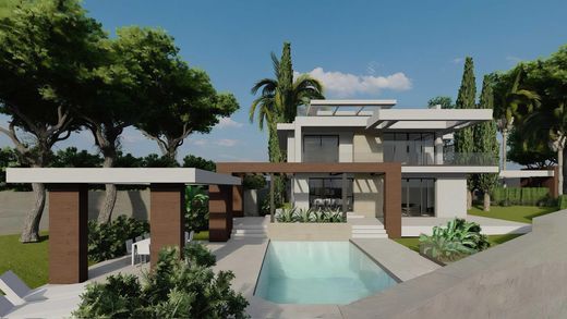 Detached House in Rio Real, Malaga