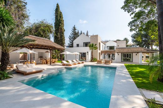 Detached House in Nueva Andalucia, Malaga