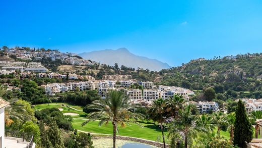 Detached House in Los Arqueros, Malaga