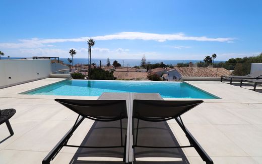 El Chaparral, マラガの一戸建て住宅