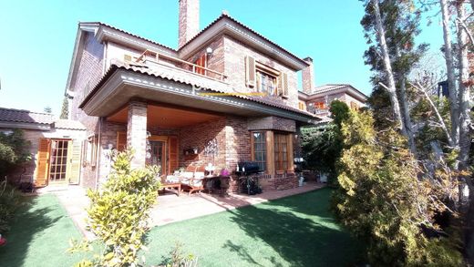 Luxury home in Las Rozas de Madrid, Province of Madrid