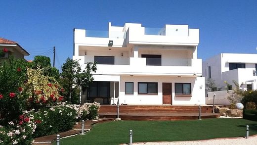 Detached House in Zýgi, Eparchía Lárnakas