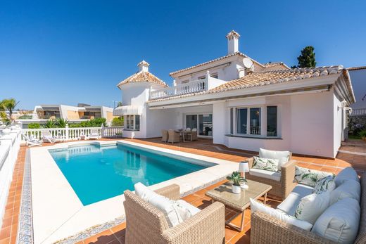 Detached House in El Chaparral, Malaga