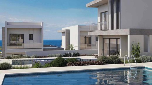 Detached House in Chlórakas, Paphos District