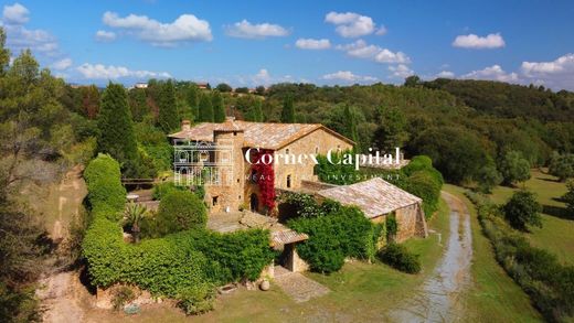 Country House in Vulpellac, Province of Girona