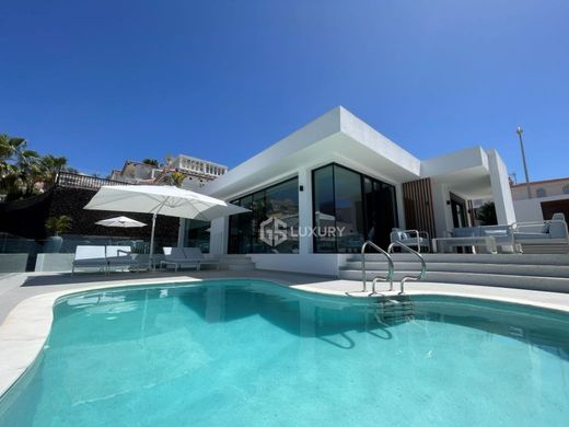 Luxury home in Adeje, Province of Santa Cruz de Tenerife