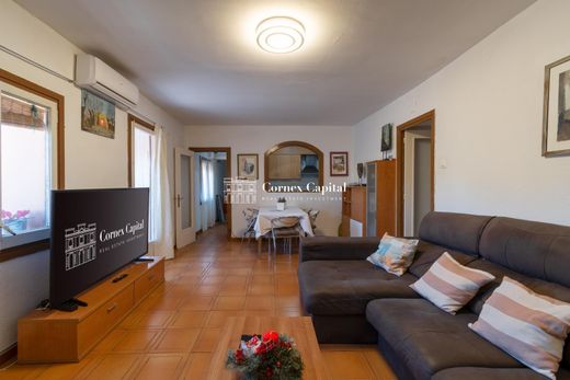 Townhouse in Gualta, Province of Girona