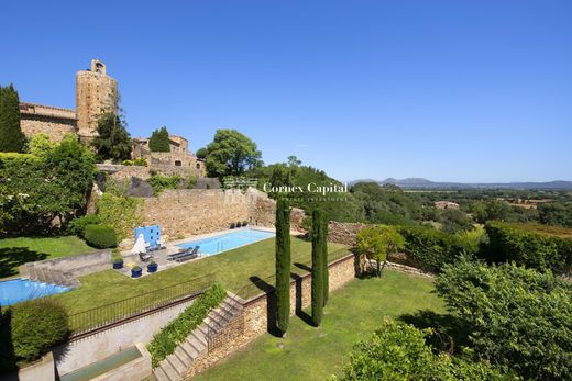Köy evi Pals, Província de Girona