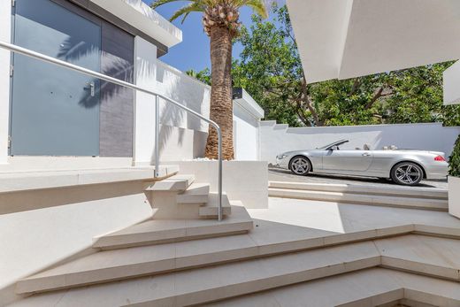 Detached House in Benalmádena, Malaga