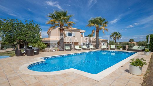 Villa in Armação de Pêra, Silves