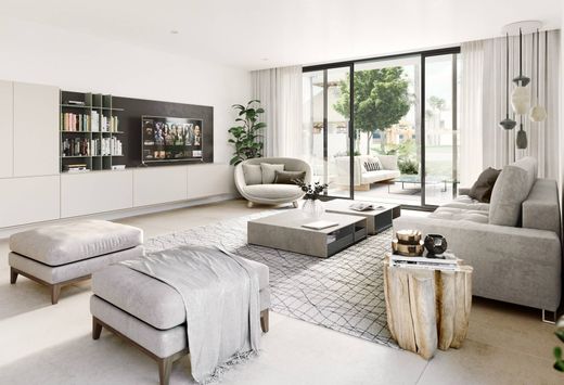 Apartment / Etagenwohnung in Estepona, Málaga