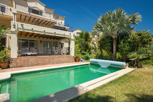 Villa for sale in Los Arqueros