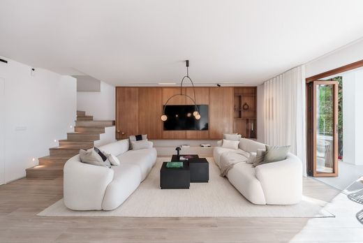 Appartement in Nueva Andalucia, Provincia de Málaga