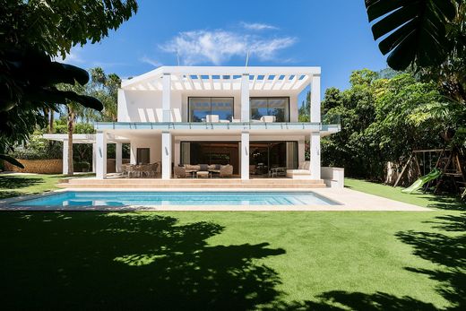 Detached House in Benahavís, Malaga