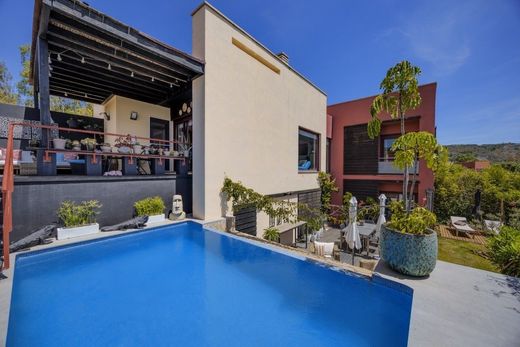Detached House in Los Flamingos, Malaga