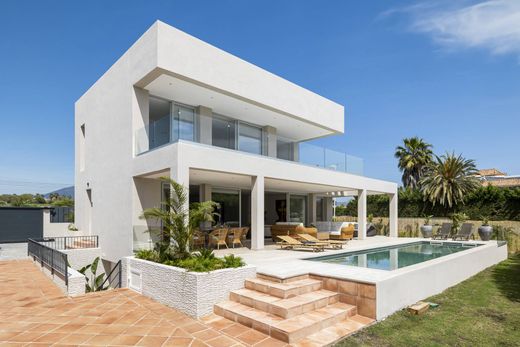 Detached House in San Pedro de Alcántara, Malaga