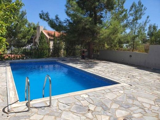Detached House in Moniátis, Limassol District