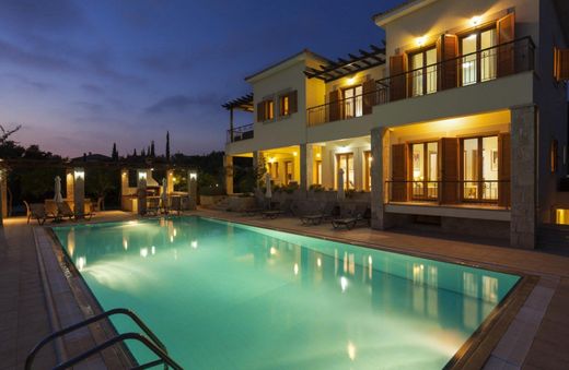 Detached House in Aphrodite Hills, Paphos District