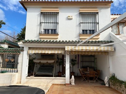 Detached House in Nueva Andalucia, Malaga