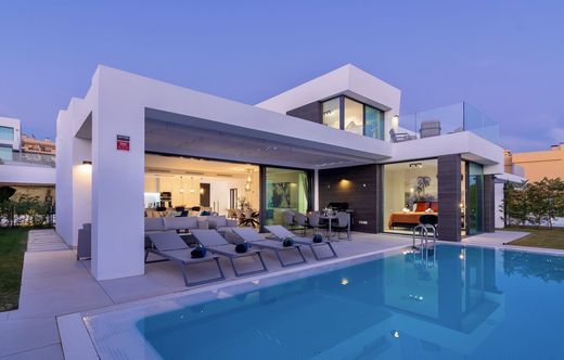 Detached House in Riviera del Sol, Malaga